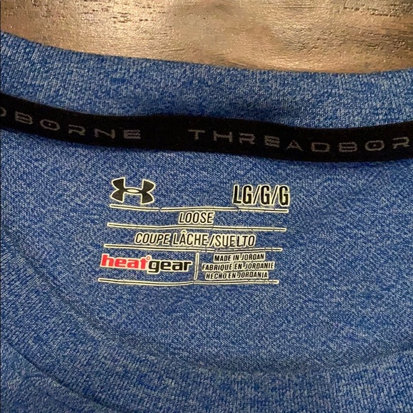 Under armour t shirt - Picture 2 of 5